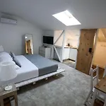 The Saints Suites 3*