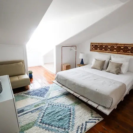 Couette-café The Saints Suites 3*