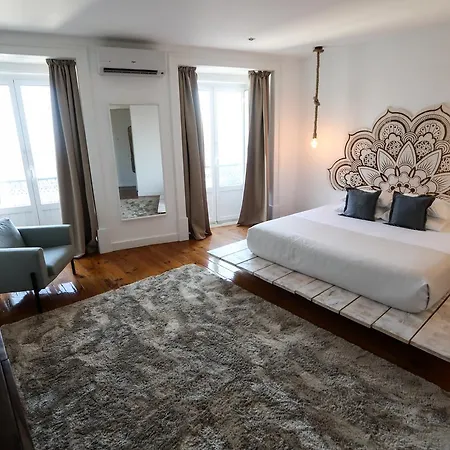 The Saints Suites 3* Lisboa